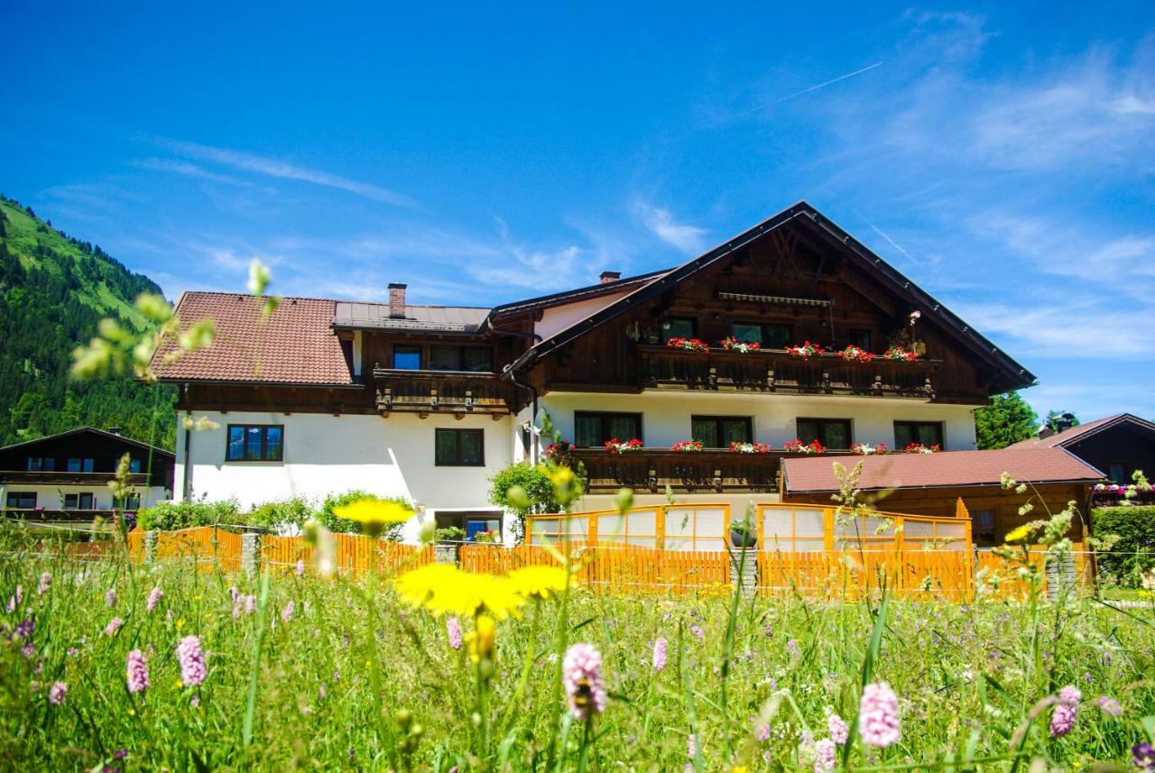 Haus Kohlberghof Hotell Bichlbach Exteriör bild